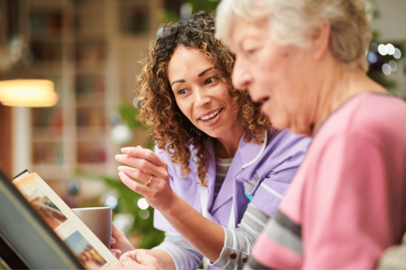 Activities to Foster Well-Being for Those with Dementia Activities to Foster Well-Being for Those with Dementia